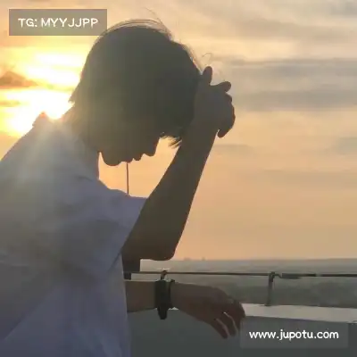郦鹃竹